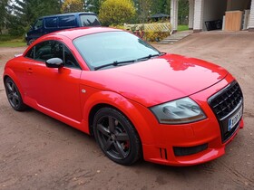 Audi TT vaihtoauto