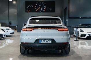 Porsche Cayenne vaihtoauto