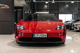Porsche Taycan vaihtoauto