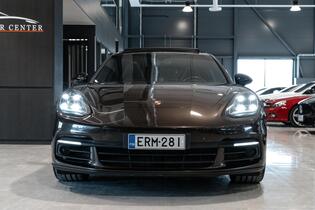 Porsche Panamera vaihtoauto