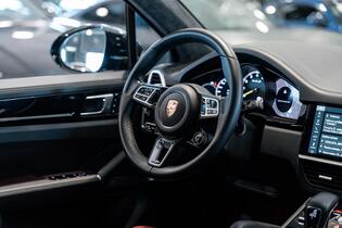 Porsche Cayenne vaihtoauto
