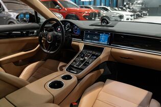 Porsche Panamera vaihtoauto