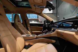 Porsche Panamera vaihtoauto