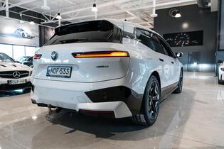 BMW iX vaihtoauto