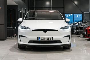 Tesla Model X vaihtoauto