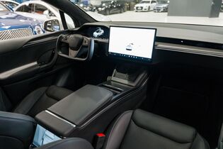 Tesla Model X vaihtoauto