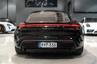 Porsche Taycan vaihtoauto