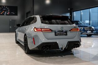 BMW M5 vaihtoauto