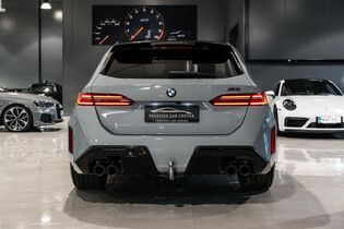BMW M5 vaihtoauto