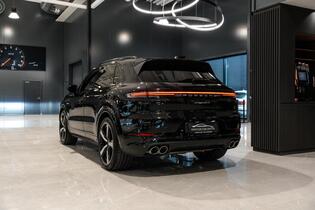 Porsche Cayenne vaihtoauto