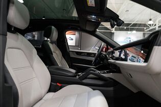 Porsche Cayenne vaihtoauto