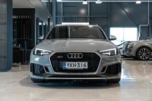 Audi RS4 vaihtoauto