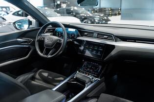 Audi e-tron vaihtoauto