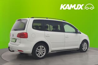 Volkswagen Touran vaihtoauto