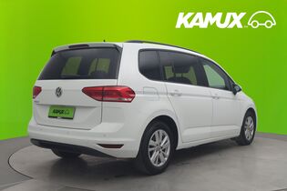 Volkswagen Touran vaihtoauto