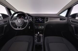 Volkswagen Golf Sportsvan vaihtoauto