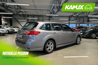 Subaru Legacy vaihtoauto