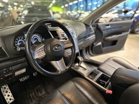 Subaru Legacy vaihtoauto