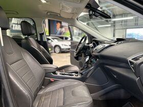 Ford Kuga vaihtoauto