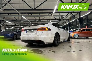 Tesla Model S vaihtoauto