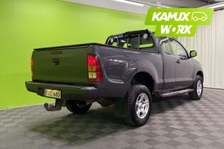 Toyota Hilux vaihtoauto