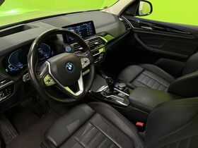 BMW iX3 vaihtoauto