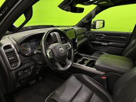 Dodge Ram vaihtoauto