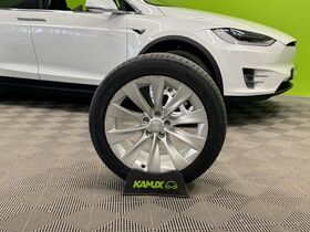 Tesla Model X vaihtoauto
