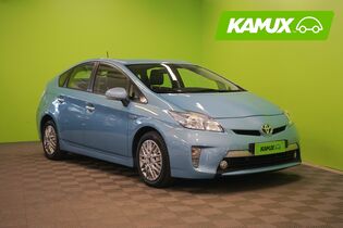 Toyota Prius PHEV vaihtoauto