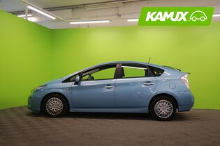 Toyota Prius PHEV vaihtoauto