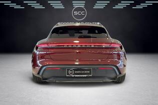 Porsche Taycan vaihtoauto