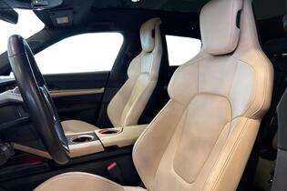 Porsche Taycan vaihtoauto