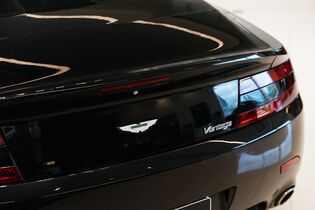 Aston Martin Vantage vaihtoauto