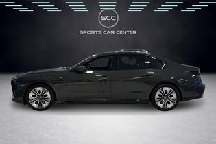 BMW i7 vaihtoauto