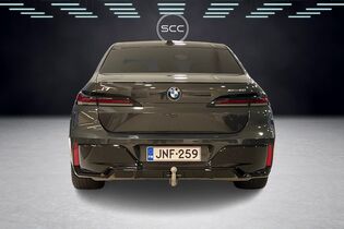 BMW i7 vaihtoauto