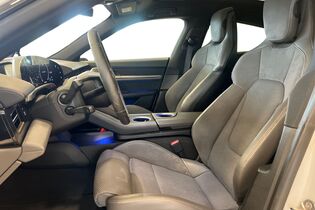 Porsche Taycan vaihtoauto