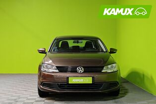 Volkswagen Jetta vaihtoauto