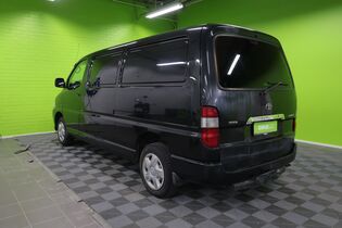 Toyota Hiace vaihtoauto