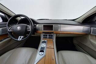 Jaguar XF vaihtoauto