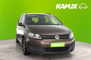 Volkswagen Touran vaihtoauto