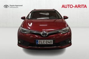 Toyota Auris vaihtoauto