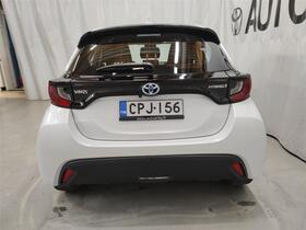 Toyota Yaris vaihtoauto