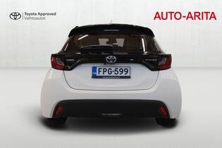 Toyota Yaris vaihtoauto