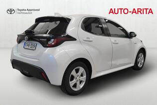 Toyota Yaris vaihtoauto