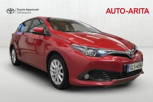 Toyota Auris vaihtoauto