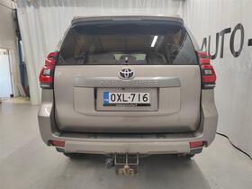 Toyota Land Cruiser vaihtoauto