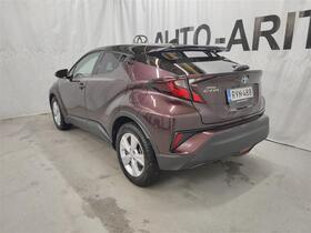 Toyota C-HR vaihtoauto