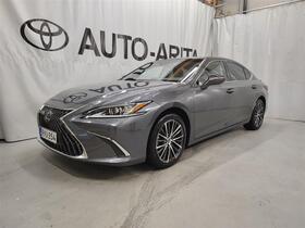 Lexus ES vaihtoauto