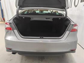 Toyota Camry vaihtoauto