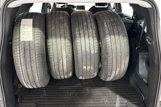 Peugeot 5008 vaihtoauto